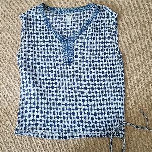 Lucky Brand top
